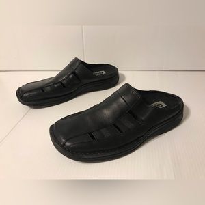 GBX black leather slide on mule shoe men size 10M